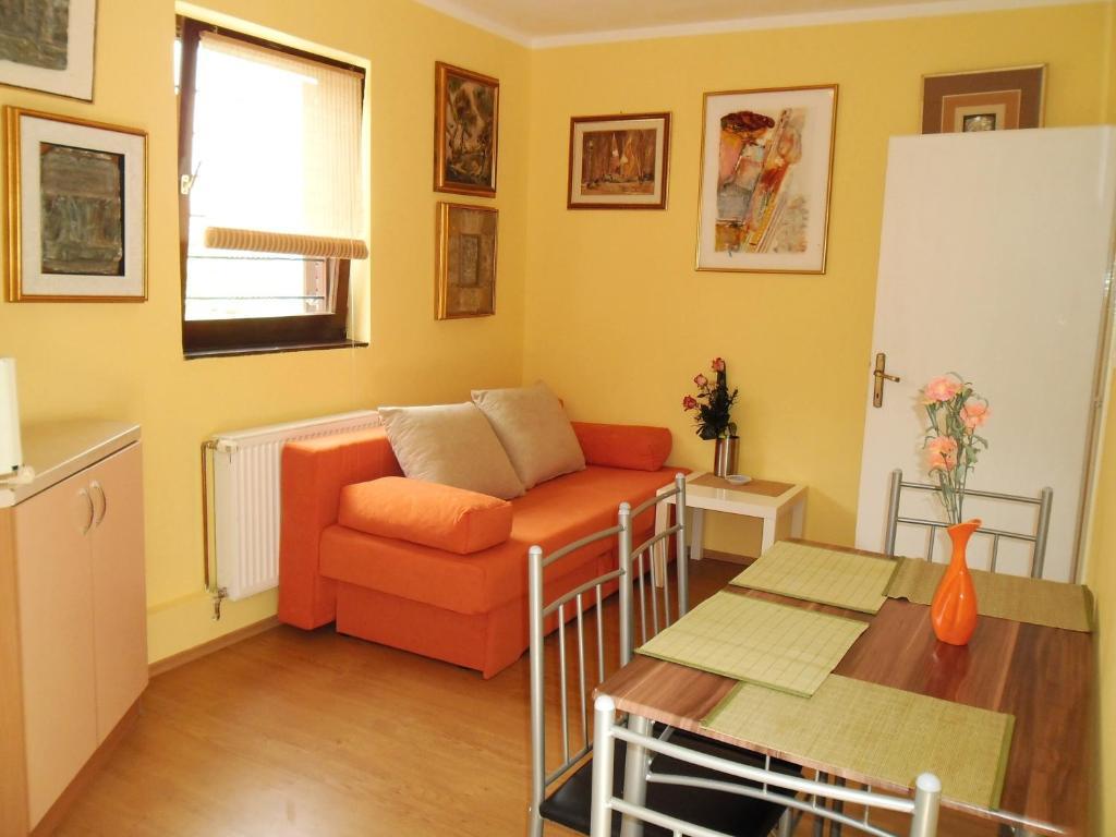 Apartment Kestenovi Dvori