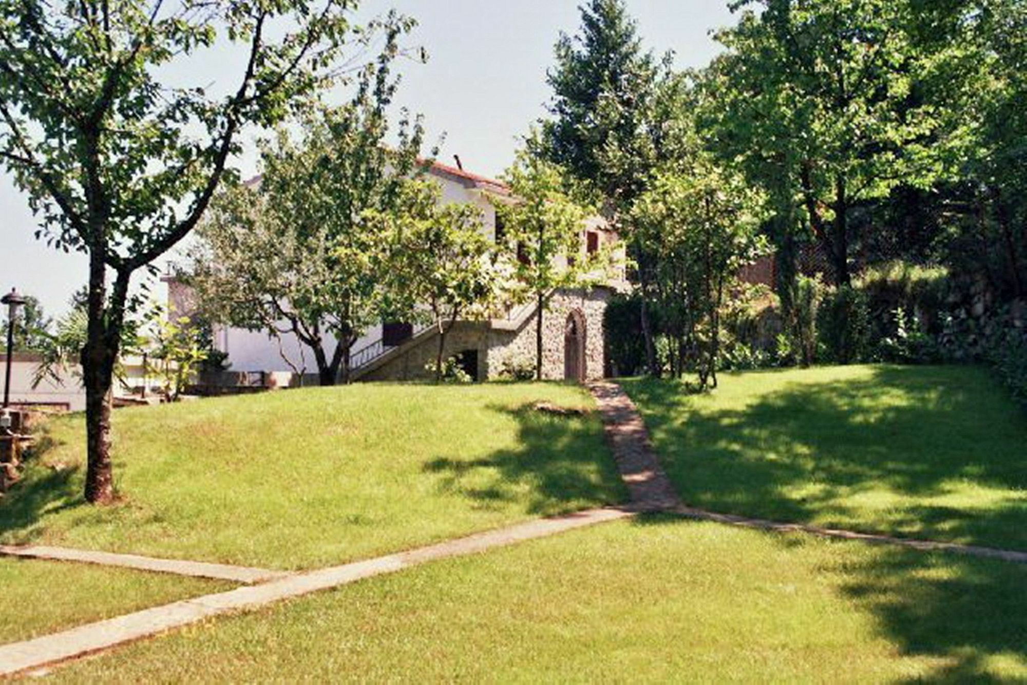 Kestenovi Dvori *